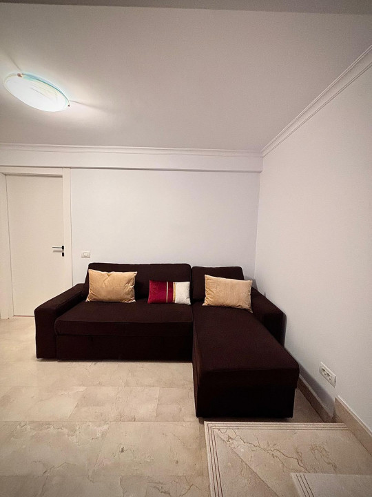 SUPER OCAZIE SE VIND 3 APRTAMENTE DE LUX IN VILA ZONA PARC CAROL COSBUC