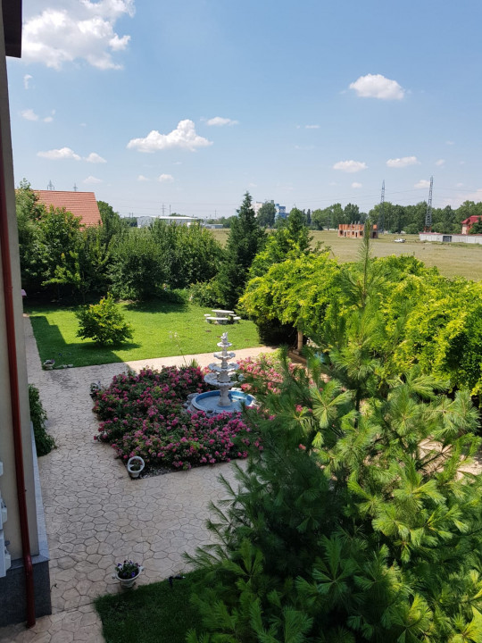  OCAZIE, VAND VILA  DE LUX 860 MP UTILI SI 1230 MP TEREN LANGA LACUL CERNICA 