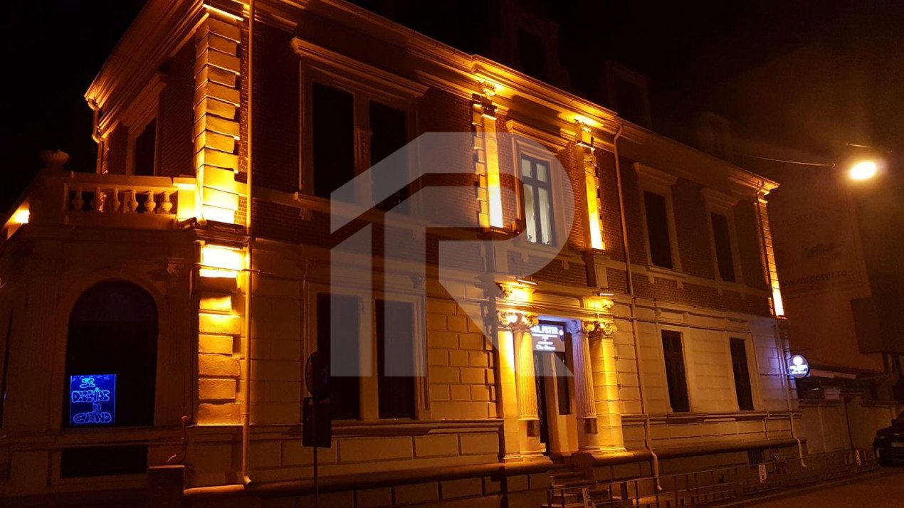 OCAZIE VILA 425MP INTERBELICA RENOVATA UNIRII INCHIRIATA 5 ANI CU 4500 EURO/LUNA