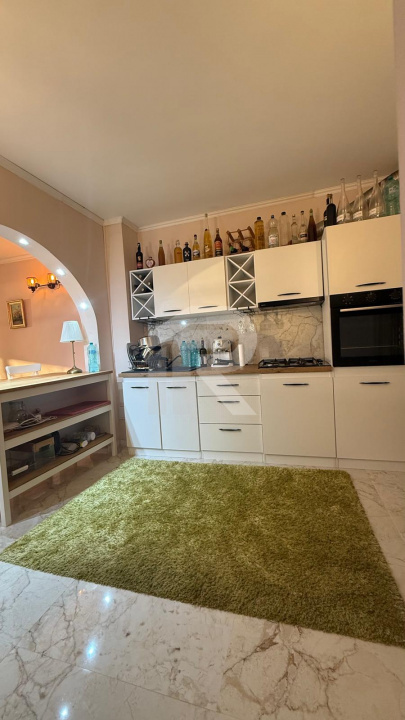 SE VINDE VILA CU DESCHIDERE LA LACUL SNAGOV LA CEL MAI MIC PRET