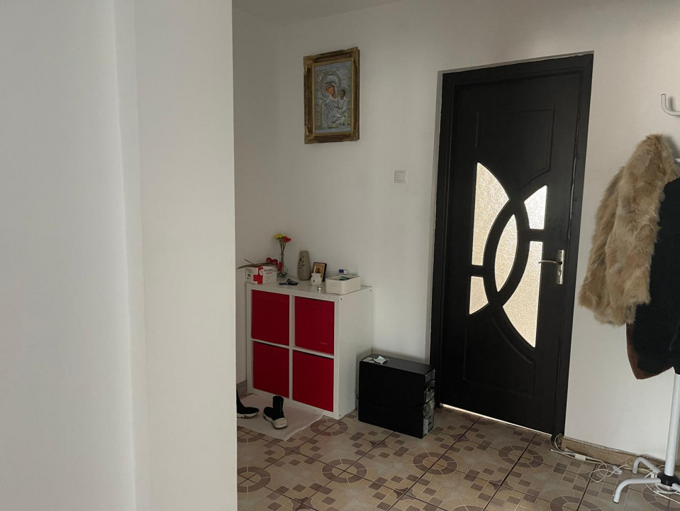 SE VINDE APARTAMENT RENOVAT 3 CAMERE DECOMANDAT IN Liberty-Sebastian 