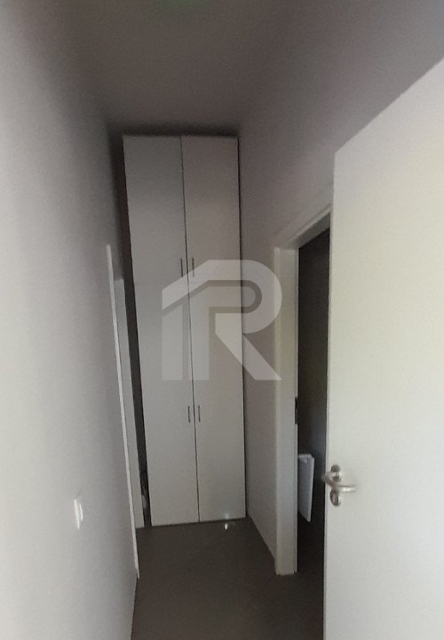 Vând Spațiu pe bd. Unirii stradal, spatiu pretabil club, bar sau clinica