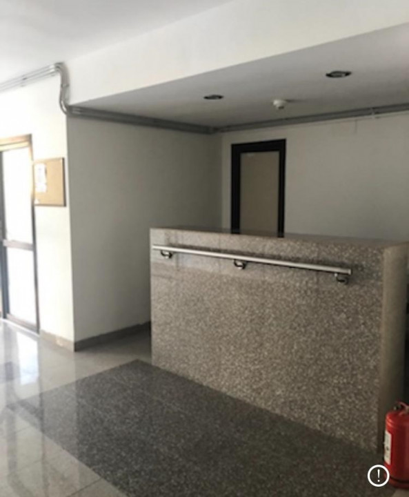 Vand apartament 2 camere decomandat, Sinaia, langa Hotel  Mara, OCAZIE