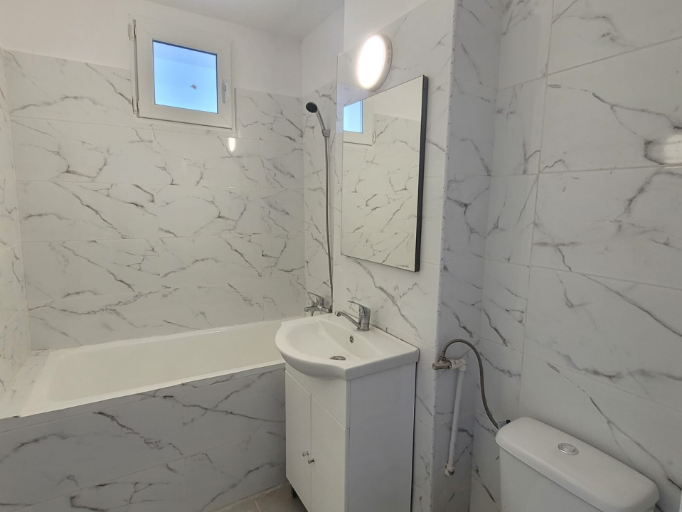 Apartament 2 camere, confort 1, 52mp, renovat, bloc reabilitat, complex Apusului