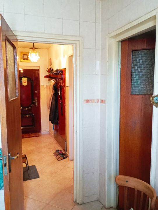 Megaocazie apartament 2 camere decomandat, etaj.8/10 – vizavi de Bucur Obor