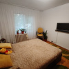 Apartament 4 camere, 2 bai. Blocul este din 1986 parter strada Soldat Croitoru V