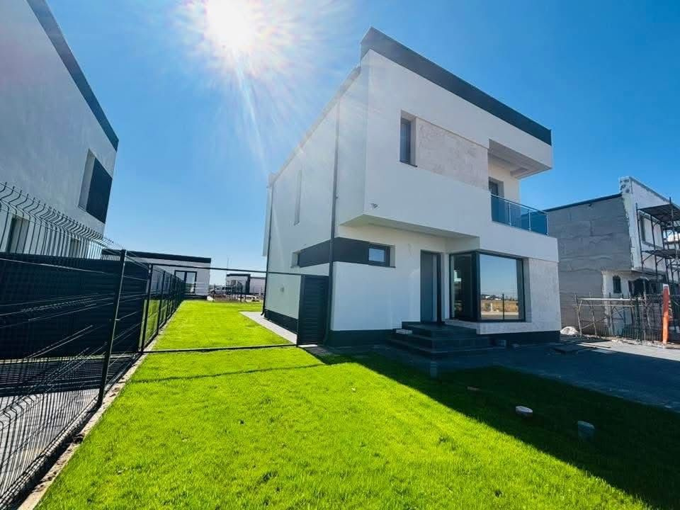 VILA Comuna Berceni – Ilfov | SUPER COMPLEX MEGA PARK