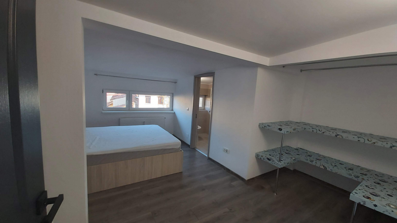 Cameră pentru fată liniștită – studentă sau salariată