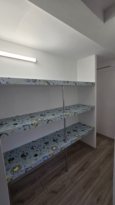 Cameră pentru fată liniștită – studentă sau salariată