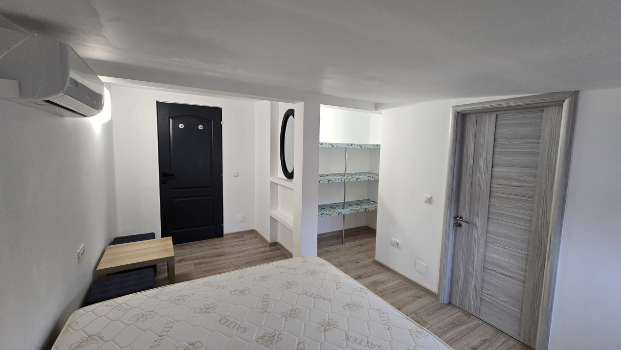 Cameră pentru fată liniștită – studentă sau salariată