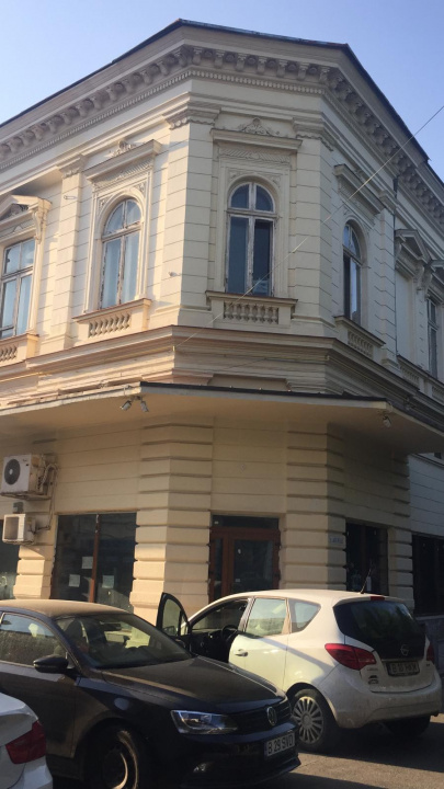  Imobil istoric de vânzare în Centrul Vechi, București