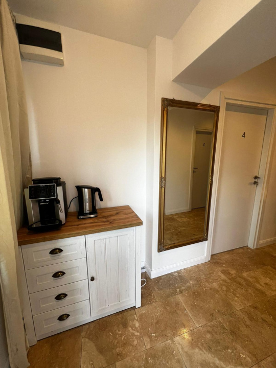 Vanzare vila 5 camere in zona Mariott. Inchiriata cu 1800 de euro lunar.