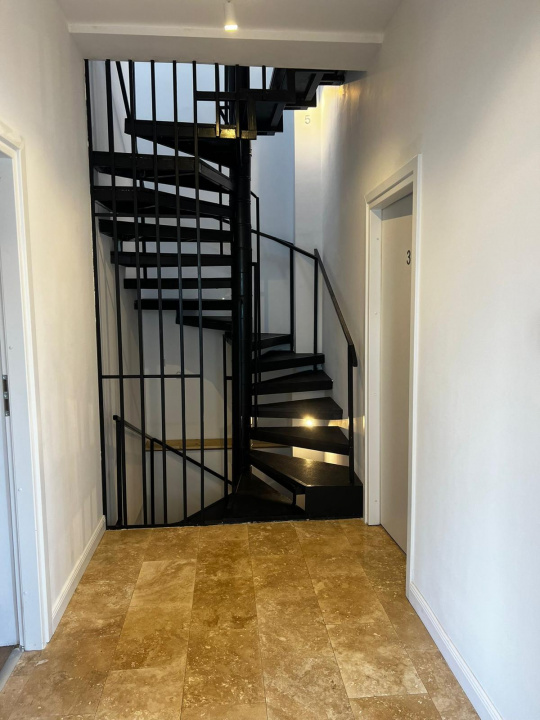 Vanzare vila 5 camere in zona Mariott. Inchiriata cu 1800 de euro lunar.