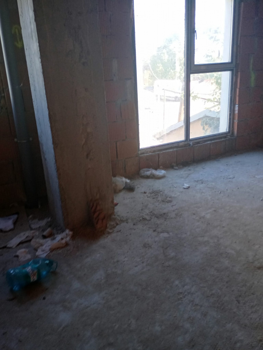 Vând bloc locuințe colective la roșu, stradal – Șos. Chitilei