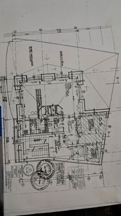 Vă propunem spre vânzare o clădire de birouri situată în Cotroceni