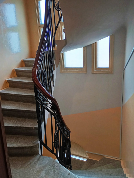 . .MEGA ocazie-AP  4camereBucuresti  / Unirii / Piata Sfantu Stefan. 172000 Euro