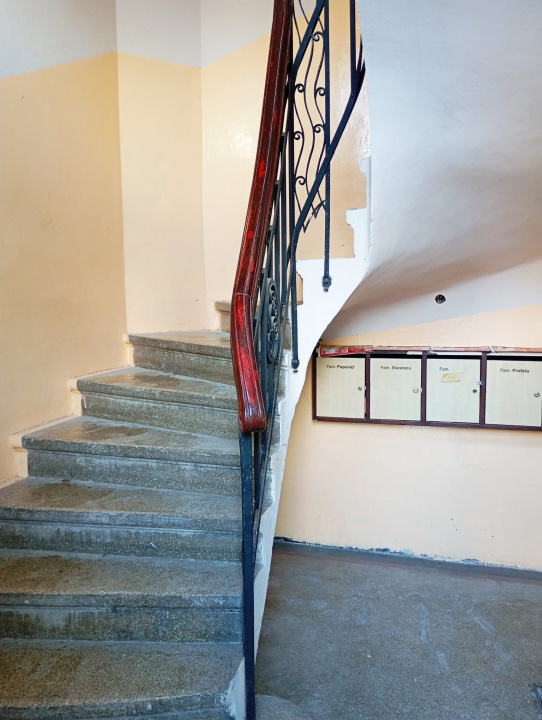 . .MEGA ocazie-AP  4camereBucuresti  / Unirii / Piata Sfantu Stefan. 172000 Euro