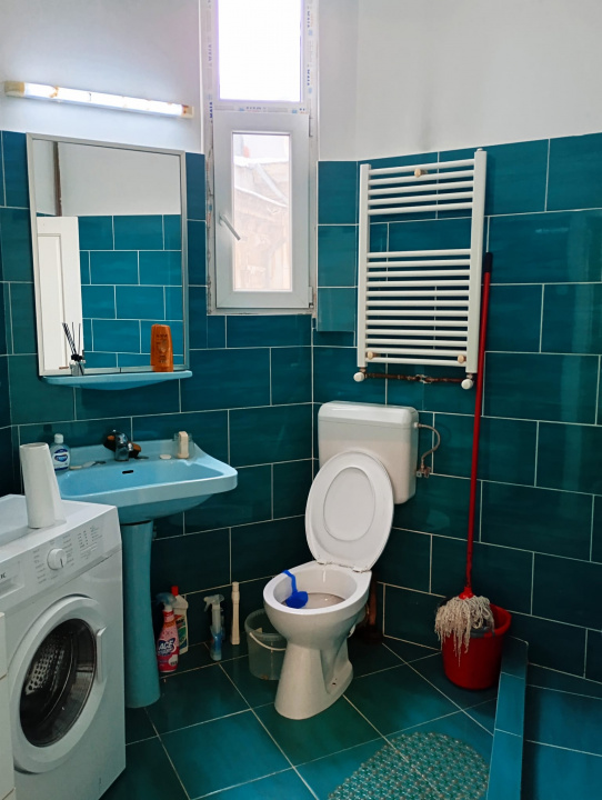 . .MEGA ocazie-AP  4camereBucuresti  / Unirii / Piata Sfantu Stefan. 172000 Euro