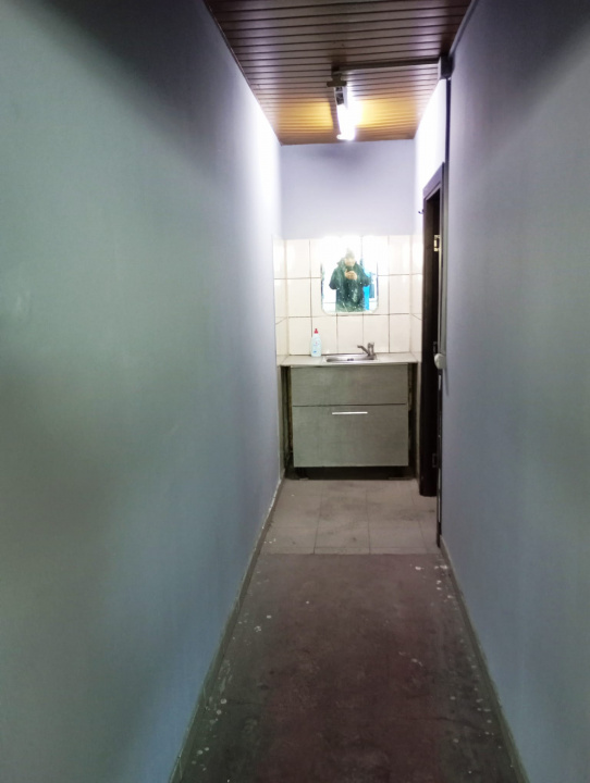 Inchiriez SERVICE AUTO  UTILAT ALEEA FIZICIENILOR CEL MAI BUN PRET