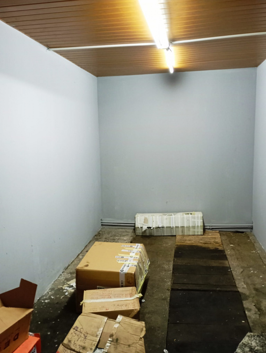 Inchiriez SERVICE AUTO  UTILAT ALEEA FIZICIENILOR CEL MAI BUN PRET