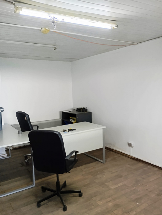 Inchiriez SERVICE AUTO  UTILAT ALEEA FIZICIENILOR CEL MAI BUN PRET