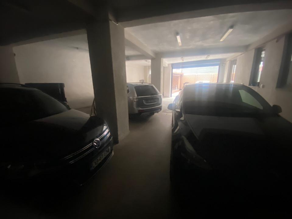 Vă propunem spre inchiriere clădire de birouri situată în Cotroceni