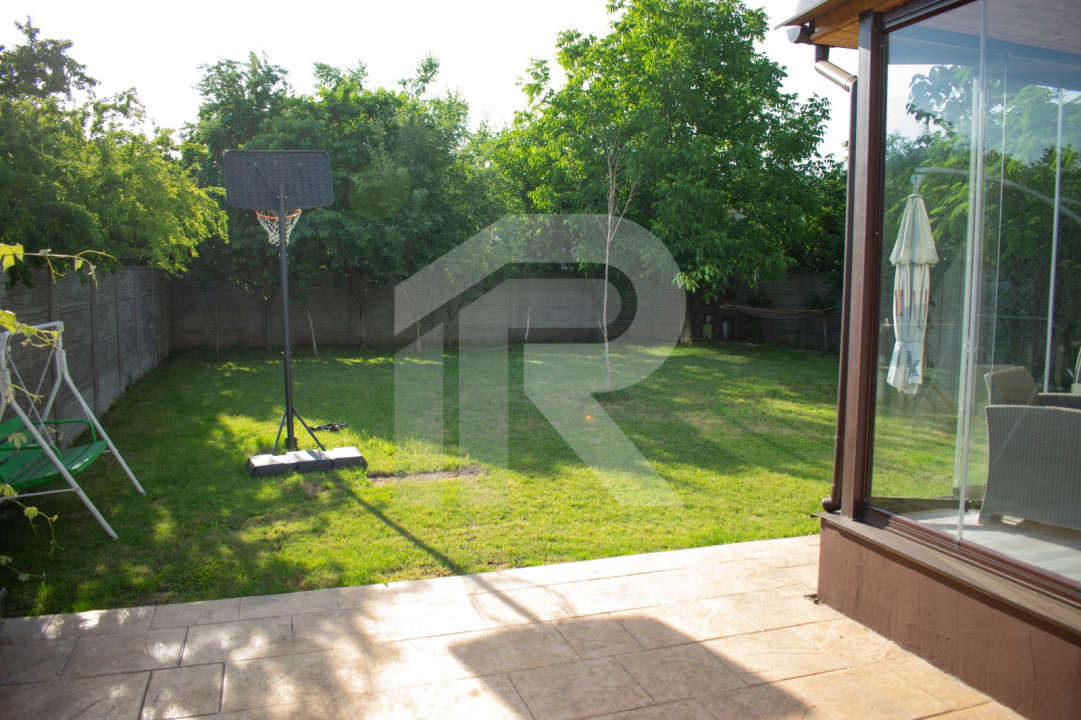 VILA Darza  -350 mp utili \ 700 mp teren\ 6 camere\4 bai - 280000 E negociabil