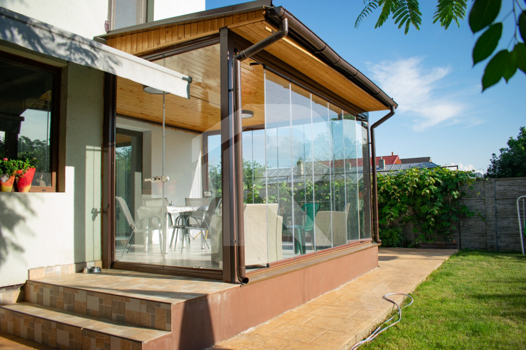 VILA Darza  -350 mp utili \ 700 mp teren\ 6 camere\4 bai - 280000 E negociabil