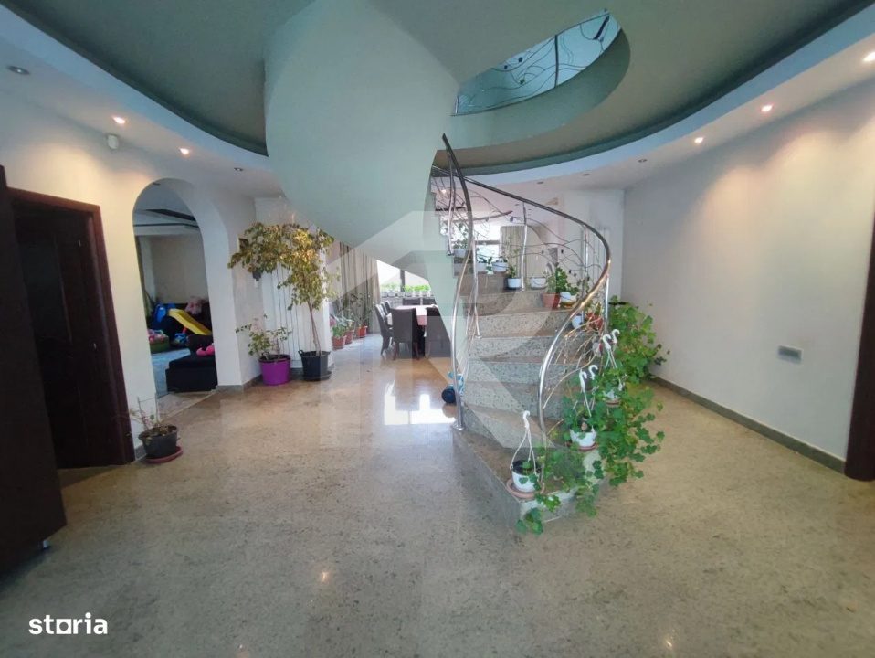 Vila Cernica langa lac - 449000 Euro negociabil