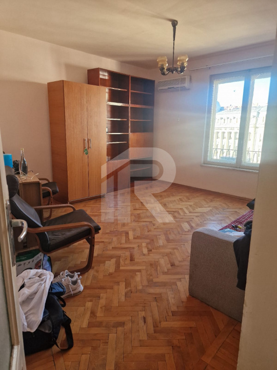 Apartament 2 camere de vânzare – 50 m² – zonă premium  (La Coloane ) - 75000 E