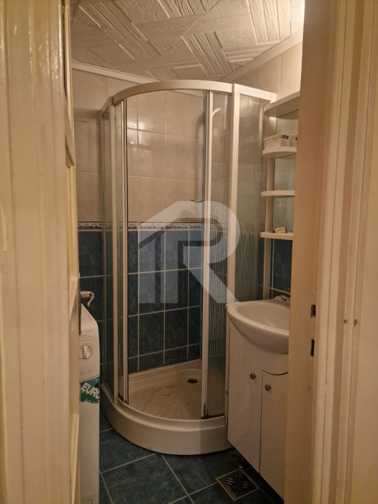 Apartament 2 camere de vânzare – 50 m² – zonă premium  (La Coloane ) - 75000 E