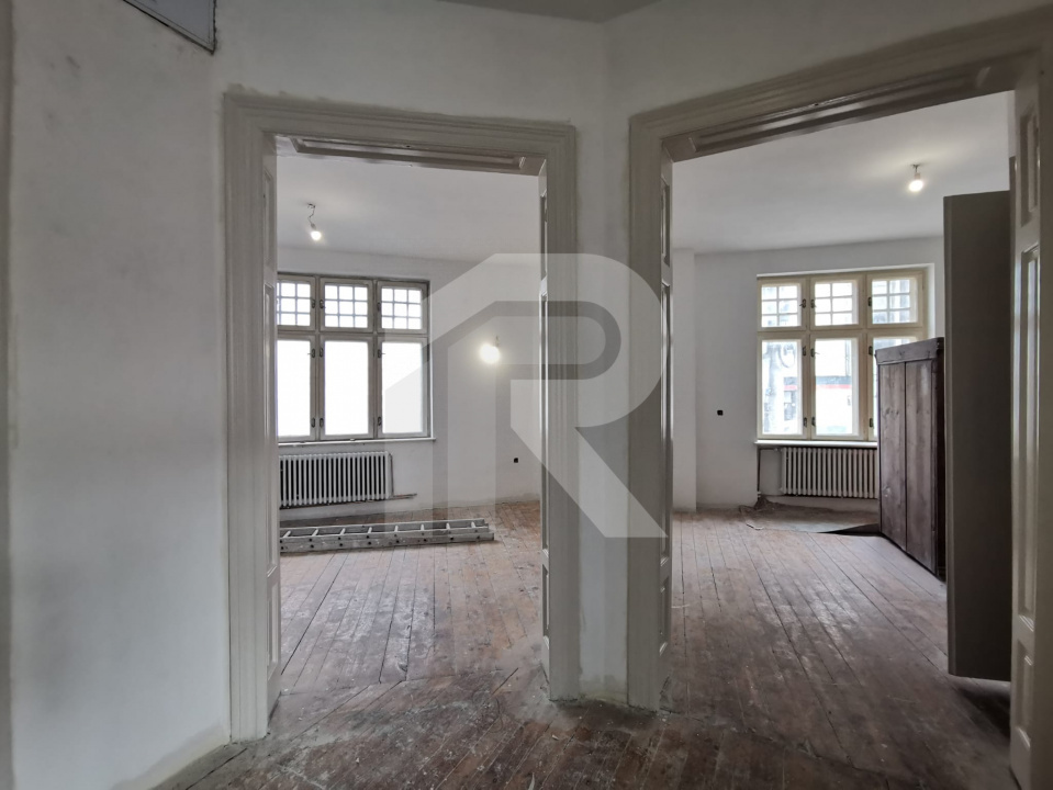 OCAZIE!1!Vila individuala, Bdul Ferdinand 400 mp,  ,200 mp curte libera proprie 