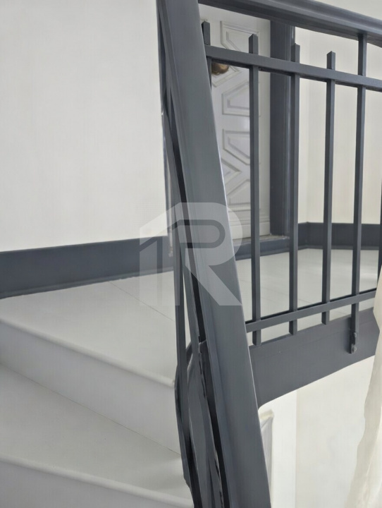 OCAZIE!1!Vila individuala, Bdul Ferdinand 400 mp,  ,200 mp curte libera proprie 