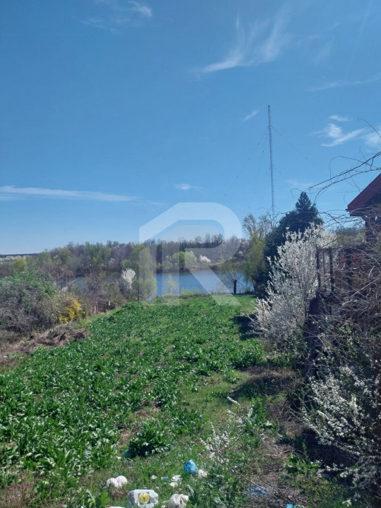 Teren intravilan de vânzare – Snagov, Strada Baicoianu | Deschidere la lac | 