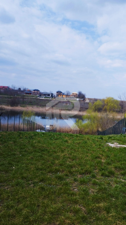 Ideal Teren intravilan Buftea – deschidere directă la lac | 883 mp | Utilități |