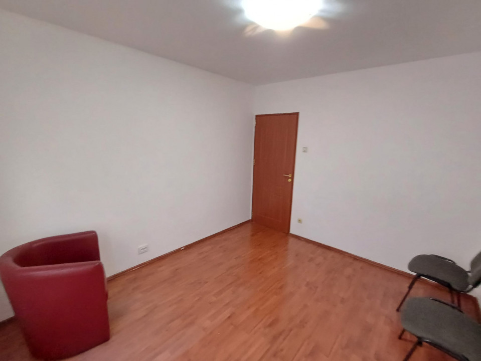  Spatiu birouri -apartament 4 camere Iancului. Comision 0% 