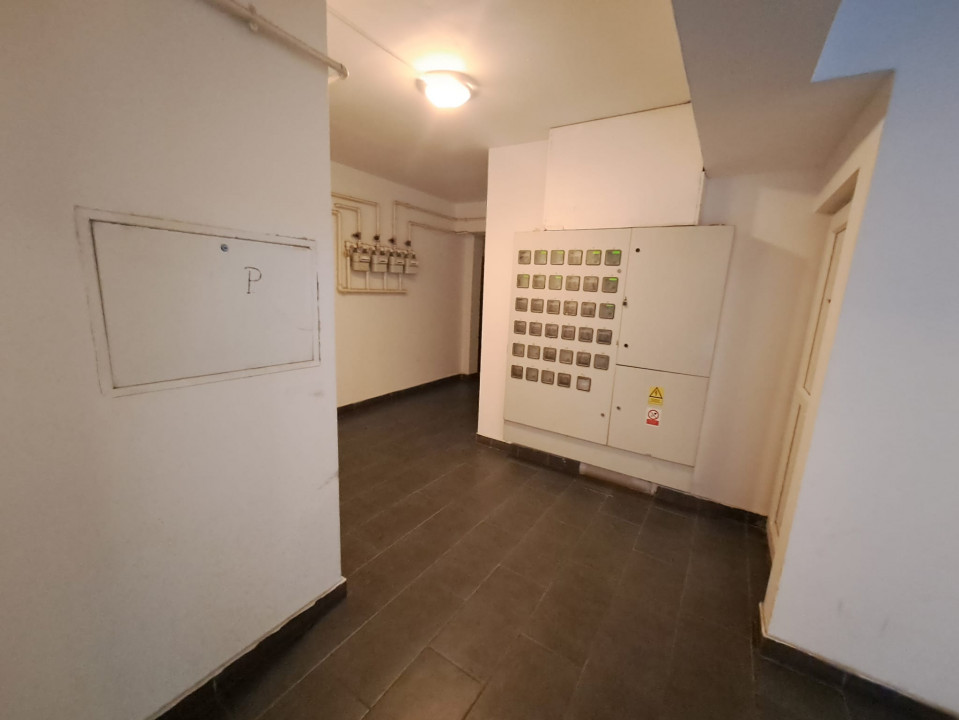 Apartament  2 camere Titan  Auchan Ozana