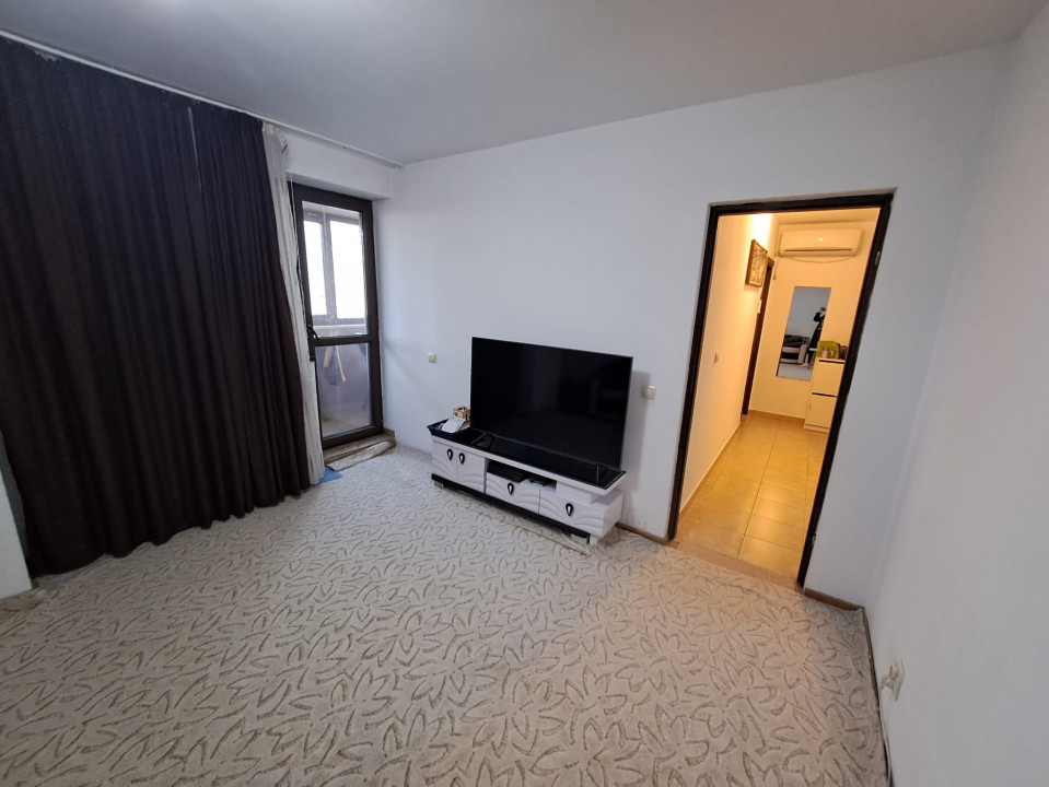 Apartament  2 camere Titan  Auchan Ozana