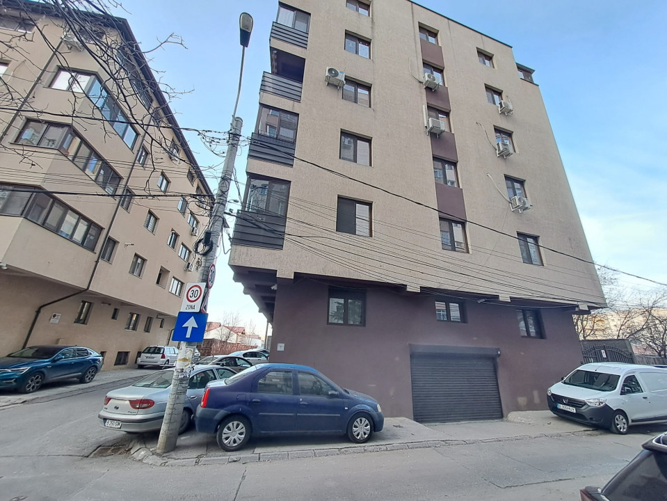 Apartament  2 camere Titan  Auchan Ozana